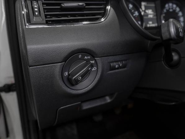 Skoda Octavia III (A7) с пробегом 2014 года, цена 960 000 рублей, 230000 км, лифтбек, Автокод Объявления
