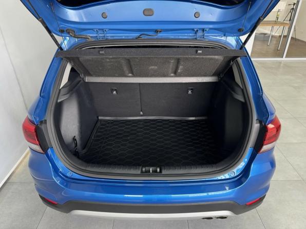Kia Rio IV с пробегом 2018 года, цена 1 545 000 рублей, 43253 км, хэтчбек, Автокод Объявления