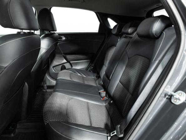 Kia Ceed III с пробегом 2018 года, цена 1 379 700 рублей, 137411 км, хэтчбек, Автокод Объявления