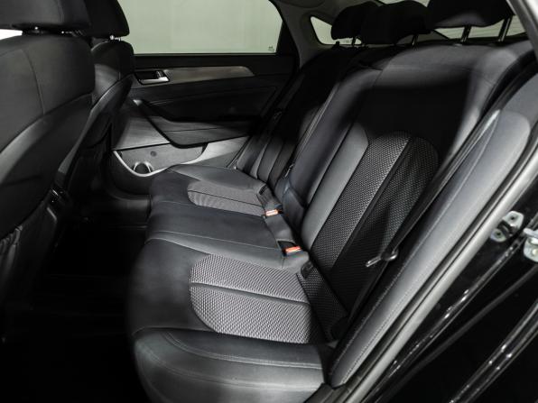 Hyundai Sonata VII (LF) Рестайлинг с пробегом 2018 года, цена 1 749 777 рублей, 118296 км, седан, Автокод Объявления