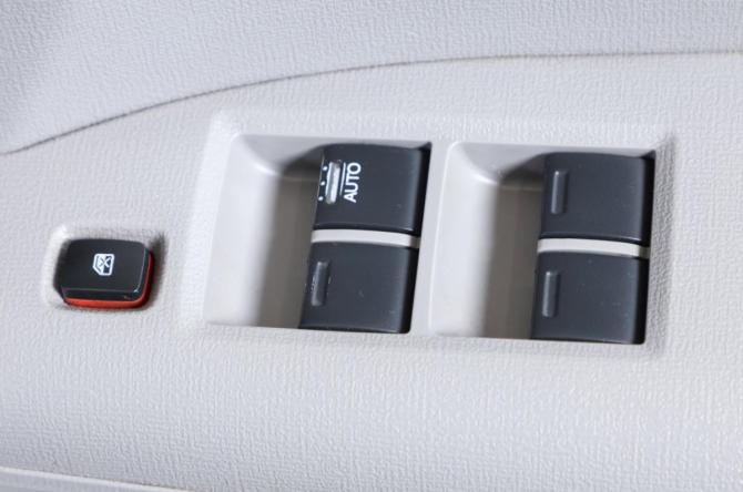 Honda Freed I с пробегом 2010 года, цена 1 099 000 рублей, 250000 км, компактвэн, Автокод Объявления