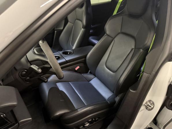 Porsche Taycan I с пробегом 2021 года, цена 8 995 000 рублей, 32321 км, универсал, Автокод Объявления
