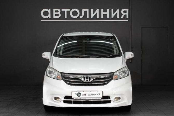 Honda Freed I Рестайлинг с пробегом 2012 года, цена 949 000 рублей, 150000 км, компактвэн, Автокод Объявления
