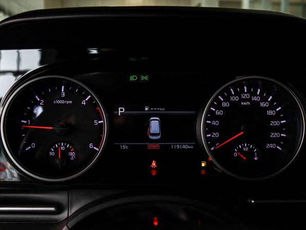 Kia Carnival IV с пробегом 2021 года, цена 2 979 000 рублей, 118546 км, минивэн, Автокод Объявления