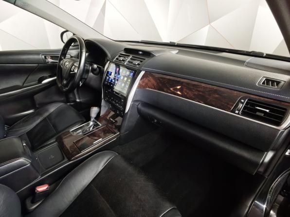 Toyota Camry VII (XV50) Рестайлинг с пробегом 2016 года, цена 1 695 000 рублей, 130182 км, седан, Автокод Объявления