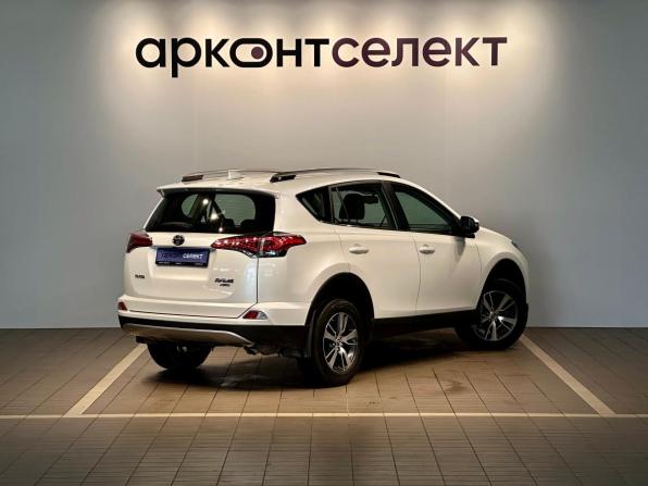 Toyota RAV4 IV (XA40) Рестайлинг с пробегом 2018 года, цена 2 190 000 рублей, 156593 км, внедорожник, Автокод Объявления