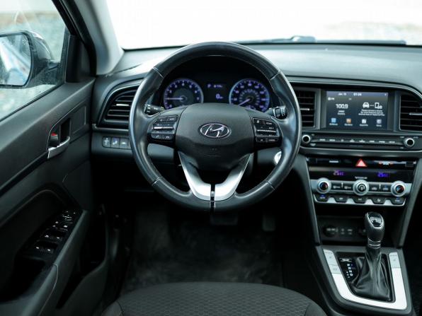 Hyundai Elantra VI (AD) Рестайлинг с пробегом 2020 года, цена 1 680 000 рублей, 64598 км, седан, Автокод Объявления