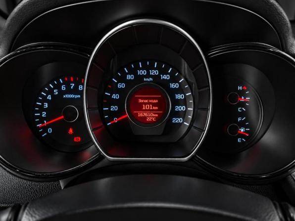 Kia Rio III Рестайлинг с пробегом 2015 года, цена 969 000 рублей, 167610 км, седан, Автокод Объявления