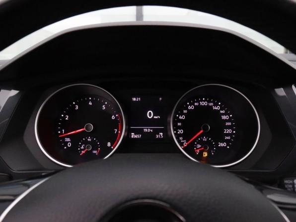 Volkswagen Tiguan II с пробегом 2019 года, цена 2 399 000 рублей, 85625 км, внедорожник, Автокод Объявления
