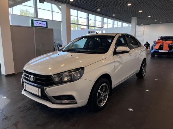 Lada (ВАЗ) Vesta I с пробегом 2017 года, цена 890 000 рублей, 118766 км, седан, Автокод Объявления