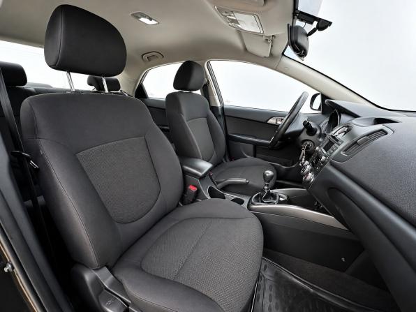 Kia Cerato II с пробегом 2010 года, цена 540 000 рублей, 306897 км, седан, Автокод Объявления
