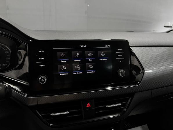 Volkswagen Polo VI с пробегом 2021 года, цена 1 645 000 рублей, 98246 км, лифтбек, Автокод Объявления