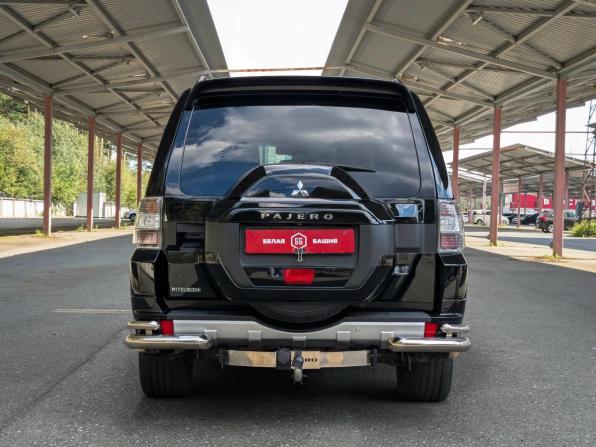 Mitsubishi Pajero IV Рестайлинг 2 с пробегом 2014 года, цена 2 299 500 рублей, 241000 км, внедорожник, Автокод Объявления