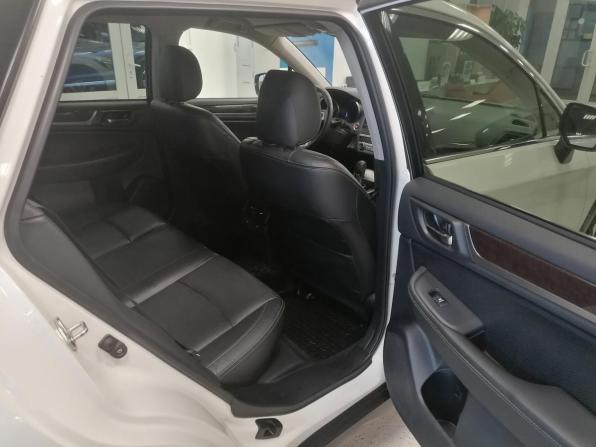 Subaru Outback V с пробегом 2016 года, цена 2 199 000 рублей, 171806 км, универсал, Автокод Объявления