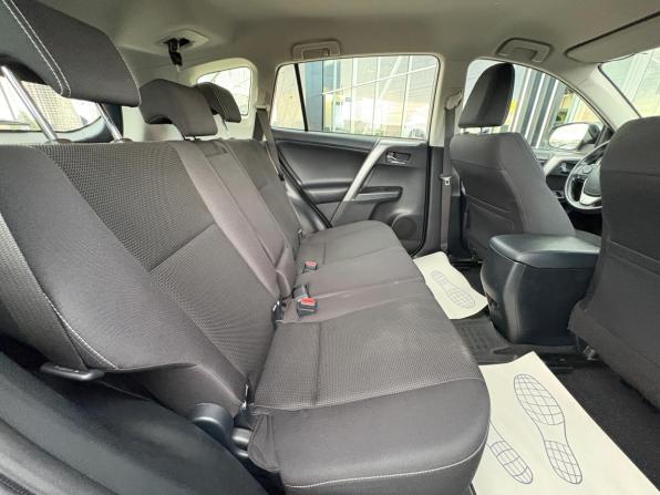 Toyota RAV4 IV (XA40) Рестайлинг с пробегом 2017 года, цена 2 030 000 рублей, 166418 км, внедорожник, Автокод Объявления
