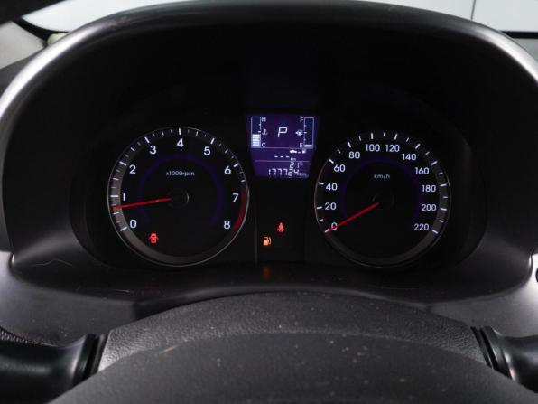 Hyundai Solaris I Рестайлинг с пробегом 2015 года, цена 1 025 000 рублей, 177724 км, хэтчбек, Автокод Объявления