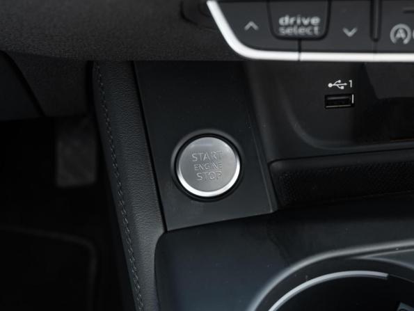 Audi A5 II (F5) Рестайлинг с пробегом 2020 года, цена 3 568 500 рублей, 44602 км, лифтбек, Автокод Объявления