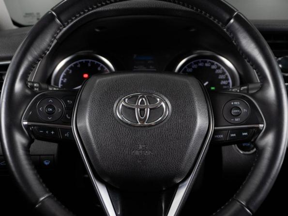 Toyota Camry VIII (XV70) с пробегом 2018 года, цена 2 500 000 рублей, 205884 км, седан, Автокод Объявления