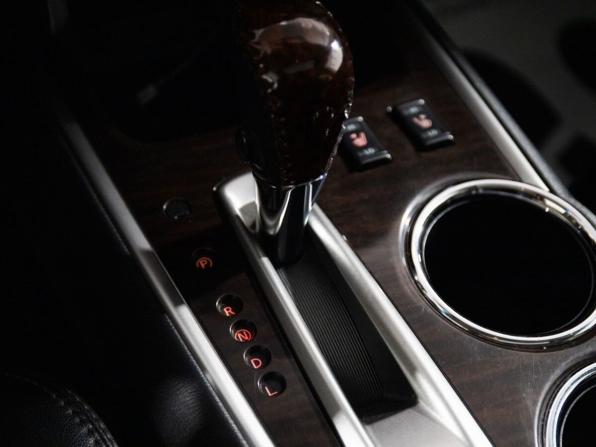 Nissan Pathfinder IV с пробегом 2015 года, цена 2 000 000 рублей, 162720 км, внедорожник, Автокод Объявления