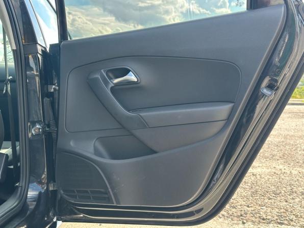 Volkswagen Polo V с пробегом 2013 года, цена 750 000 рублей, 211877 км, седан, Автокод Объявления