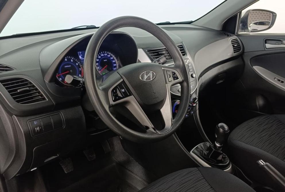 Hyundai Solaris I Волгоград  - изображение 9
