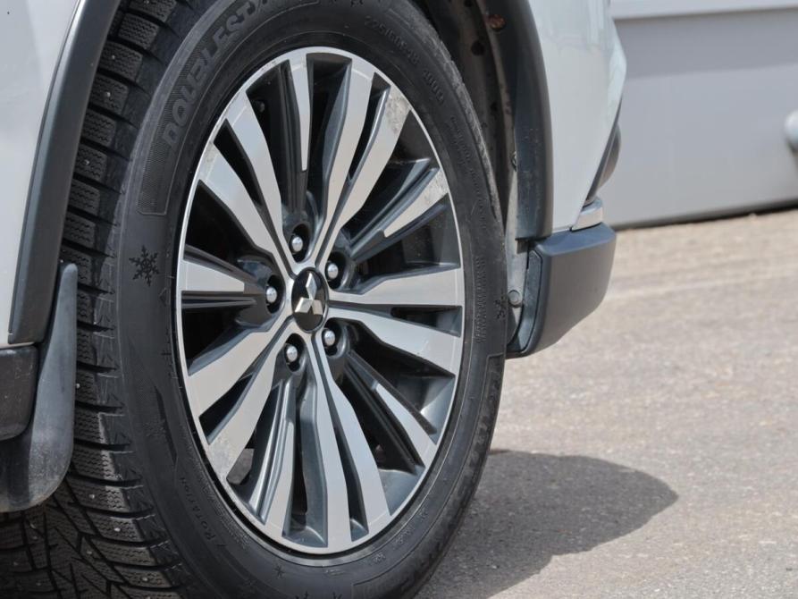 Mitsubishi Outlander III Рестайлинг 3 Калуга  - изображение 12
