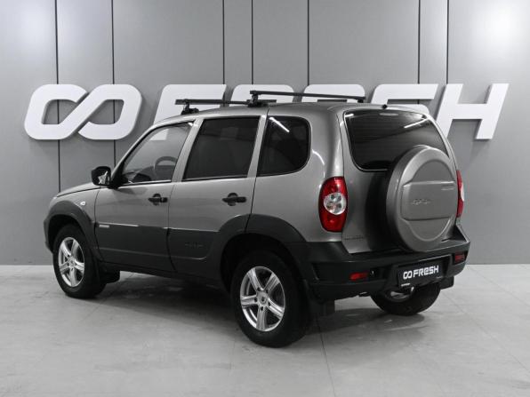 Chevrolet Niva I Рестайлинг с пробегом 2012 года, цена 599 000 рублей, 164047 км, внедорожник, Автокод Объявления
