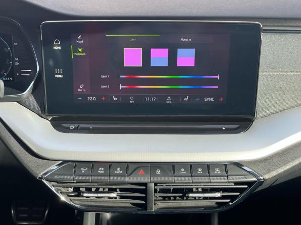 Skoda Octavia IV (A8) с пробегом 2021 года, цена 2 350 000 рублей, 57041 км, лифтбек, Автокод Объявления