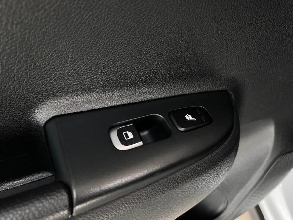 Kia Rio IV Рестайлинг с пробегом 2022 года, цена 1 749 000 рублей, 95439 км, хэтчбек, Автокод Объявления