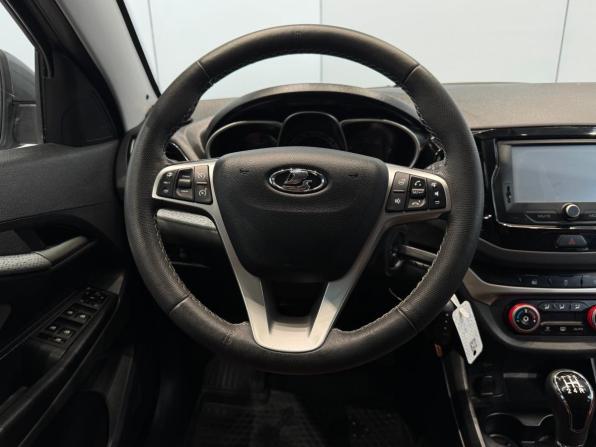 Lada (ВАЗ) Vesta I с пробегом 2020 года, цена 1 360 000 рублей, 59968 км, универсал, Автокод Объявления