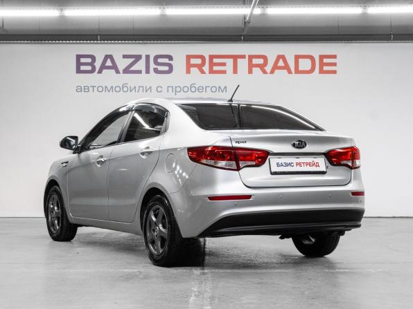 Kia Rio III Рестайлинг с пробегом 2015 года, цена 1 080 000 рублей, 141567 км, седан, Автокод Объявления
