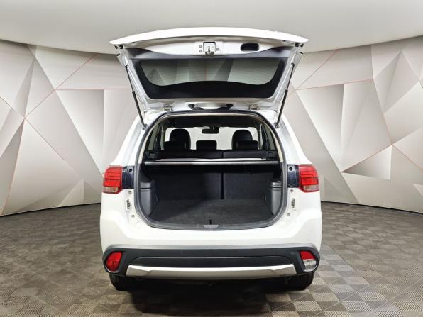 Mitsubishi Outlander III Рестайлинг 2 с пробегом 2015 года, цена 1 709 000 рублей, 69122 км, внедорожник, Автокод Объявления
