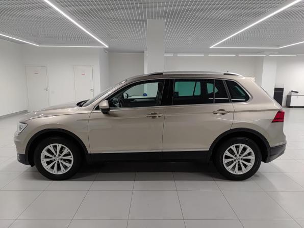 Volkswagen Tiguan II с пробегом 2018 года, цена 2 900 000 рублей, 54027 км, внедорожник, Автокод Объявления