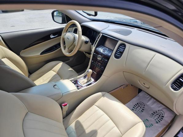 Infiniti QX50 I с пробегом 2015 года, цена 1 849 995 рублей, 181597 км, внедорожник, Автокод Объявления