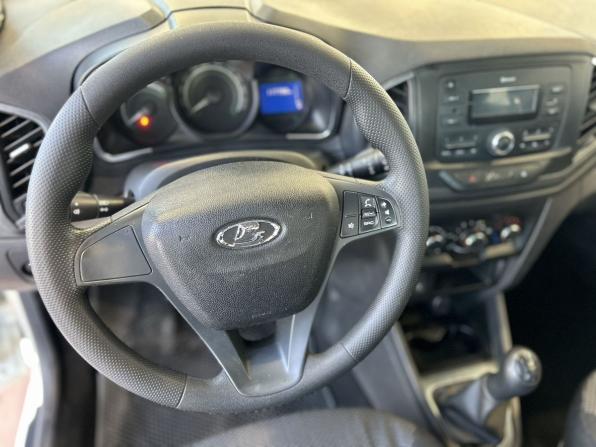 Lada (ВАЗ) XRAY I с пробегом 2017 года, цена 759 000 рублей, 117739 км, хэтчбек, Автокод Объявления