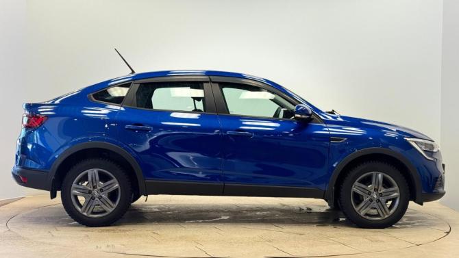 Renault Arkana I с пробегом 2021 года, цена 1 650 000 рублей, 68149 км, внедорожник, Автокод Объявления