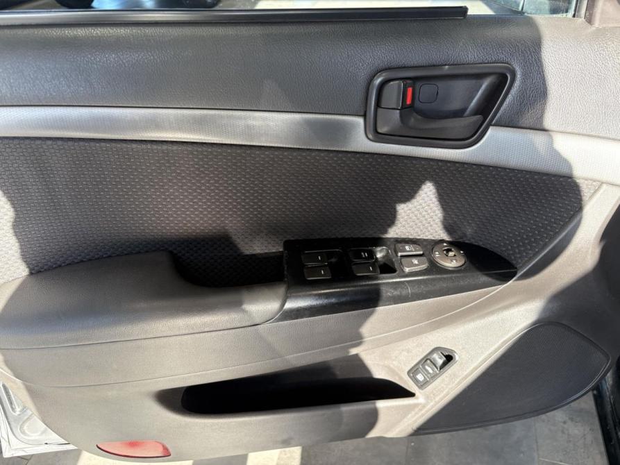 Hyundai Sonata V (NF) Рестайлинг Новомосковск  - изображение 17