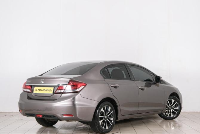 Honda Civic IX Рестайлинг с пробегом 2013 года, цена 1 249 000 рублей, 201065 км, седан, Автокод Объявления