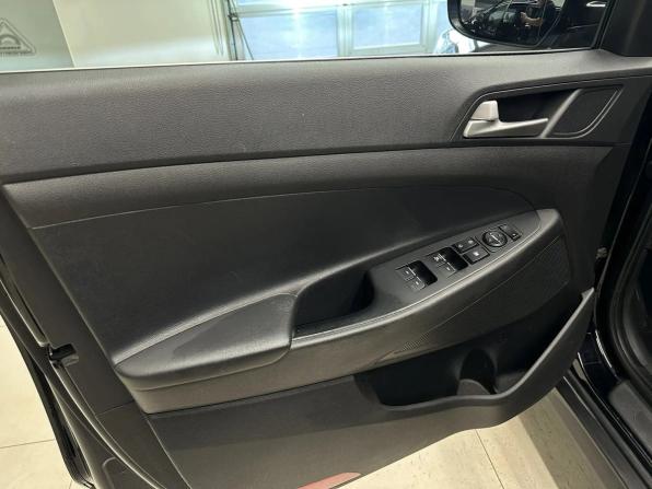 Hyundai Tucson III Рестайлинг с пробегом 2019 года, цена 1 825 000 рублей, 139000 км, внедорожник, Автокод Объявления