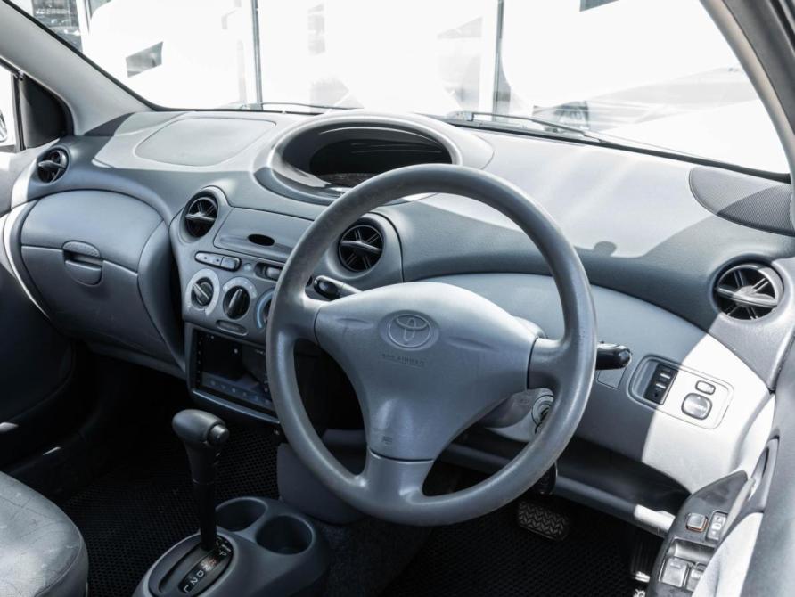 Toyota Vitz I (P10) Ставрополь  - изображение 6