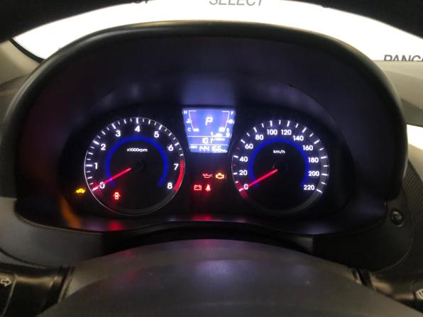 Hyundai Solaris I с пробегом 2013 года, цена 749 000 рублей, 144165 км, хэтчбек, Автокод Объявления