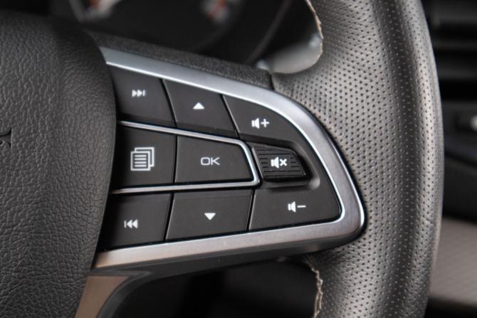 Lada (ВАЗ) Vesta I Рестайлинг (NG) с пробегом 2023 года, цена 1 329 000 рублей, 29800 км, седан, Автокод Объявления