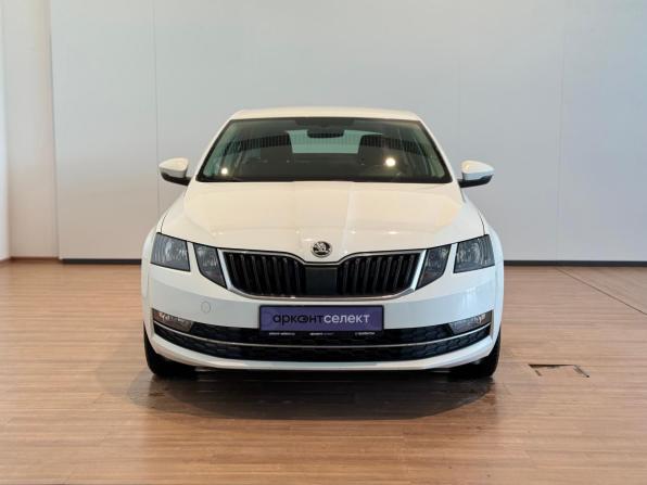 Skoda Octavia III (A7) Рестайлинг с пробегом 2018 года, цена 1 770 000 рублей, 110761 км, лифтбек, Автокод Объявления