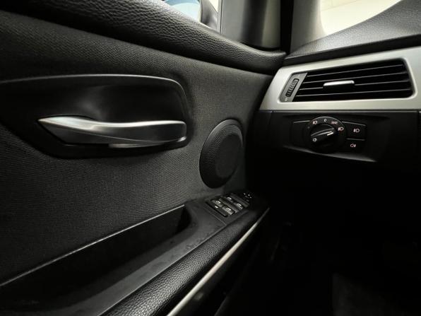 BMW 3 серии V (E90/E91/E92/E93) с пробегом 2006 года, цена 899 000 рублей, 180498 км, седан, Автокод Объявления