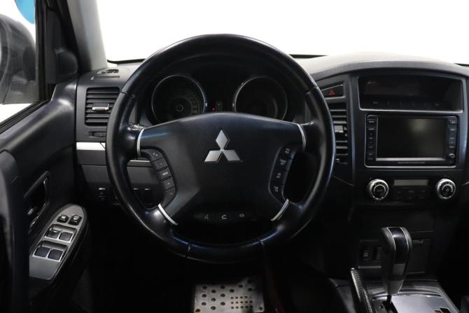 Mitsubishi Pajero IV с пробегом 2011 года, цена 1 702 000 рублей, 310702 км, внедорожник, Автокод Объявления