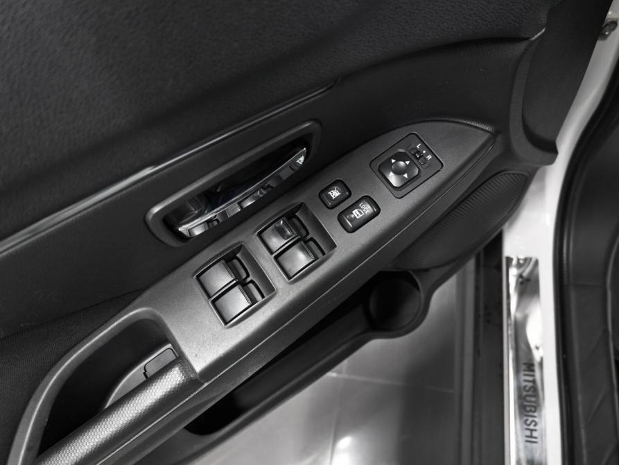 Mitsubishi ASX I Рестайлинг 2 Тверь  - изображение 17