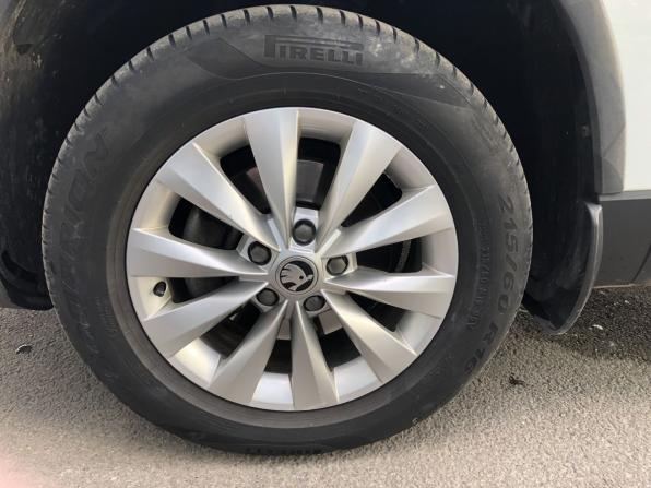 Skoda Karoq I с пробегом 2020 года, цена 2 364 500 рублей, 79918 км, внедорожник, Автокод Объявления