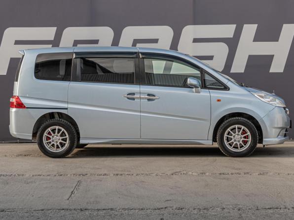 Honda Stepwgn III с пробегом 2009 года, цена 1 320 000 рублей, 207591 км, минивэн, Автокод Объявления