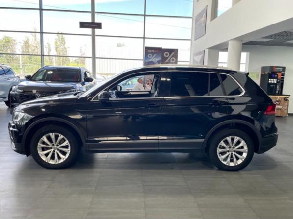 Volkswagen Tiguan II с пробегом 2017 года, цена 2 179 900 рублей, 78000 км, внедорожник, Автокод Объявления