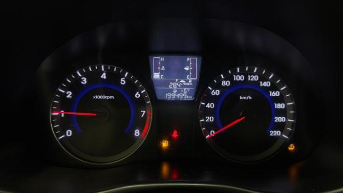 Hyundai Solaris I Рестайлинг с пробегом 2015 года, цена 699 500 рублей, 199489 км, седан, Автокод Объявления
